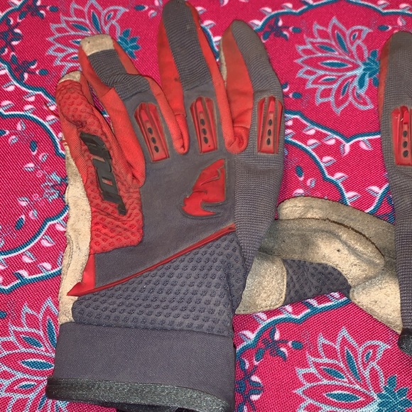 GUC Dirt Bike/ATV Riding Gloves.  Set of 2, Sz S-8, Sz 9. - Picture 5 of 8
